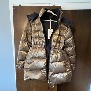 Athleta Keys Golden Aura Puffer NWT Size: S Small.